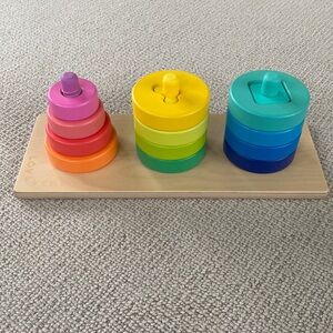 Lovevery Twist & Pivot Pattern Puzzle